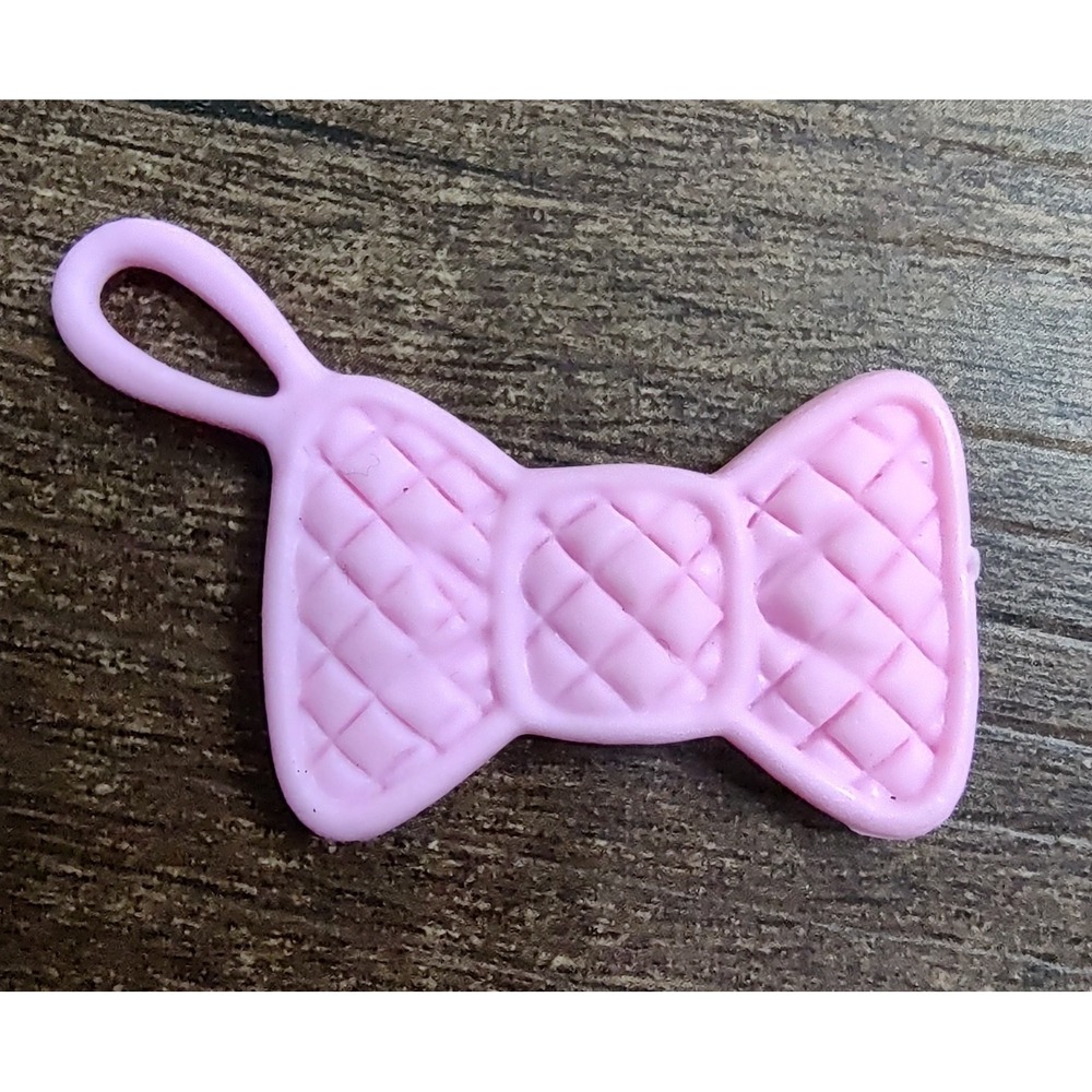 Fashion Doll Accessory Light PINK Textured BOW PURSE Bag Flat Wristlet Z26